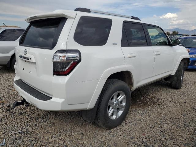 Photo 3 from auction – 2023 TOYOTA 4RUNNER SE with VIN JTEMU5JR9P6132418