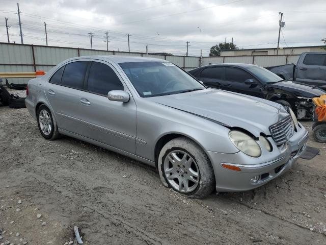 Photo 4 from auction – 2004 MERCEDES-BENZ E 320 with VIN WDBUF65J04A449374