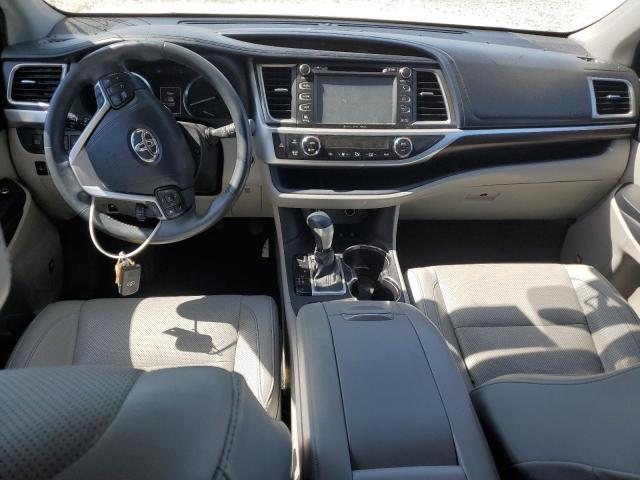 Photo 8 from auction – 2016 TOYOTA HIGHLANDER with VIN 5TDDKRFH9GS290274