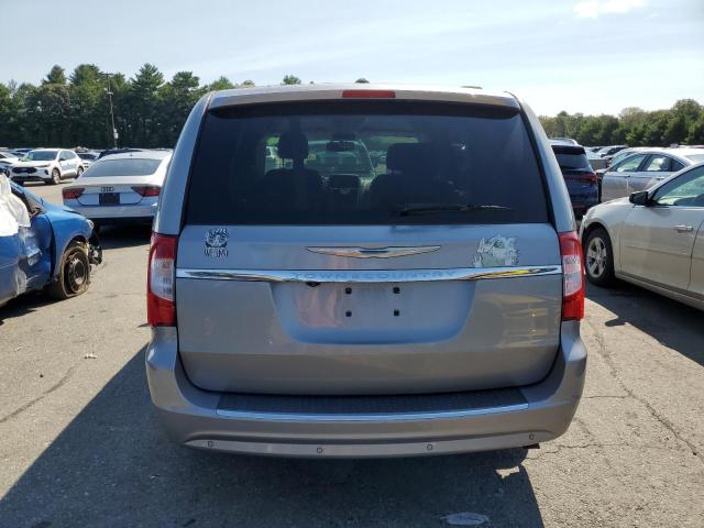 Photo 6 from auction – 2015 CHRYSLER TOWN & COU with VIN 2C4RC1CG3FR547291