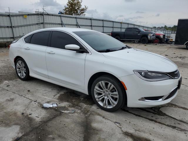 Photo 4 from auction – 2015 CHRYSLER 200 LIMITE with VIN 1C3CCCAB0FN548313