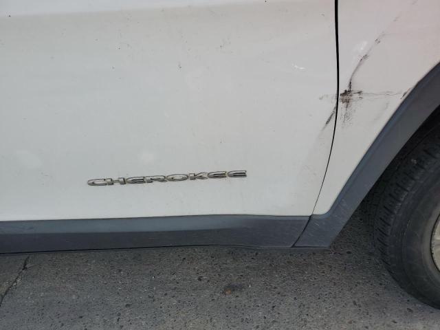 Photo 12 from auction – 2019 JEEP CHEROKEE L with VIN 1C4PJLLB4KD420351