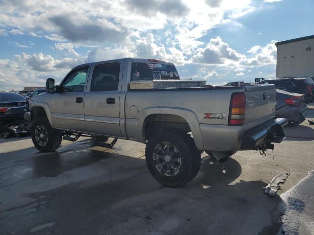 Photo 2 from auction – 2004 GMC NEW SIERRA with VIN 2GTEK13T941404906