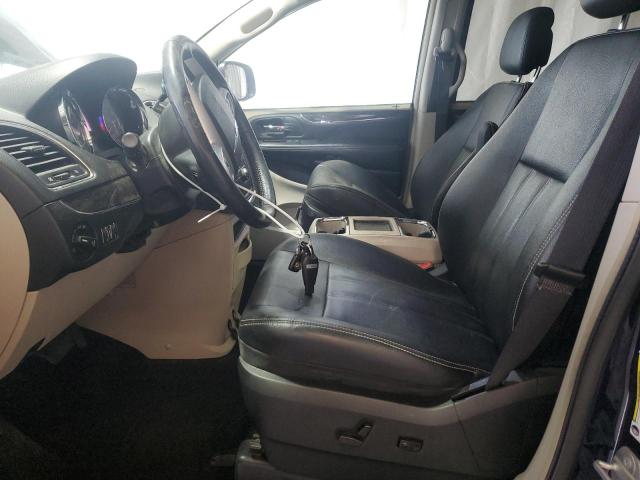 Photo 7 from auction – 2016 CHRYSLER TOWN & COU with VIN 2C4RC1BG2GR142610
