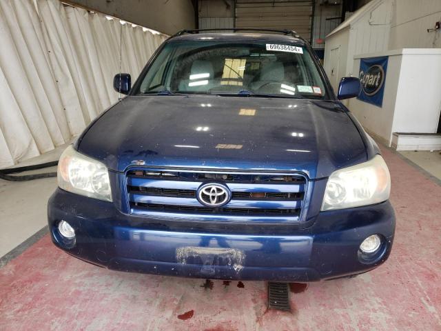 Photo 5 from auction – 2004 TOYOTA HIGHLANDER with VIN JTEEP21A840003900