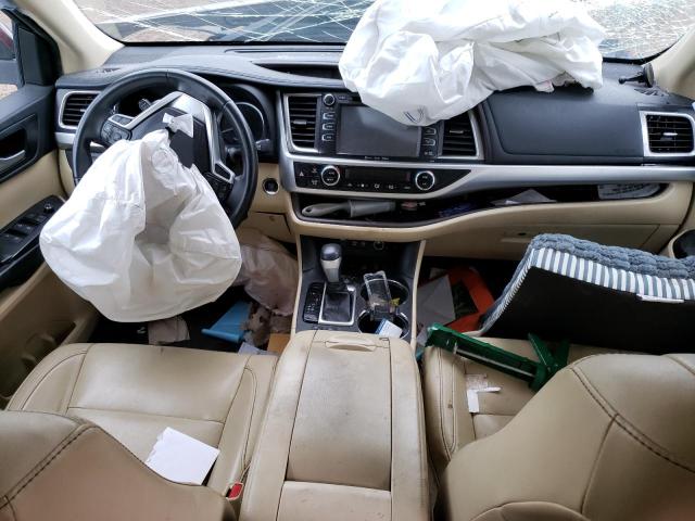 Photo 8 from auction – 2017 TOYOTA HIGHLANDER with VIN 5TDJZRFH7HS446117