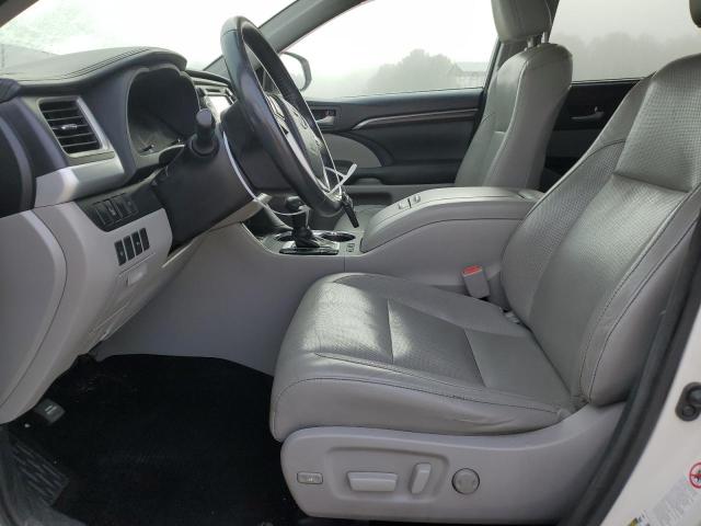 Photo 7 from auction – 2015 TOYOTA HIGHLANDER with VIN 5TDDKRFH8FS087309