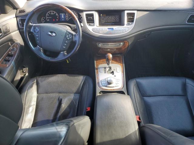 Photo 8 from auction – 2009 HYUNDAI GENESIS 4. with VIN KMHGC46F49U040253