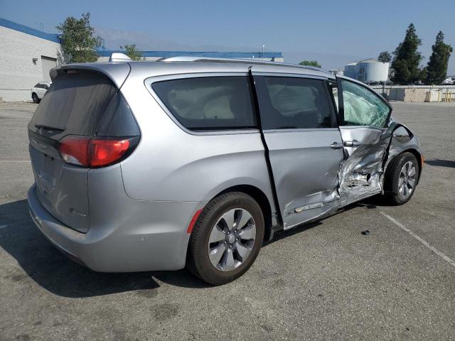 Photo 3 from auction – 2018 CHRYSLER PACIFICA H with VIN 2C4RC1N70JR230641