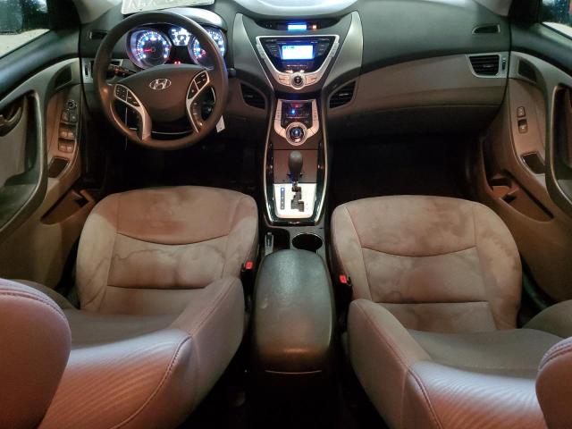 Photo 8 from auction – 2012 HYUNDAI ELANTRA GL with VIN 5NPDH4AE4CH062245