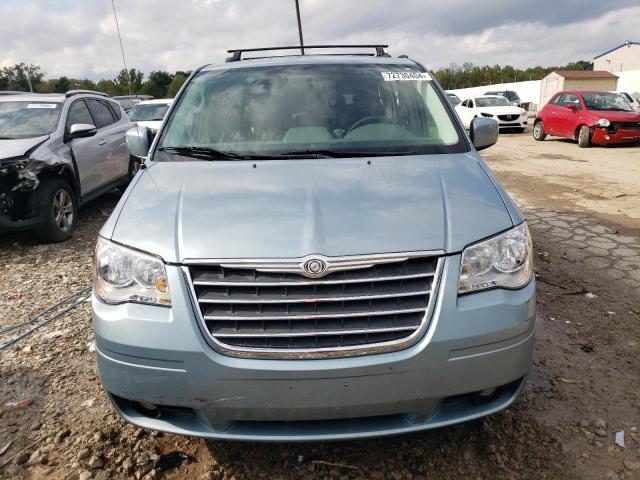 Photo 5 from auction – 2010 CHRYSLER TOWN & COU with VIN 2A4RR5D1XAR347673