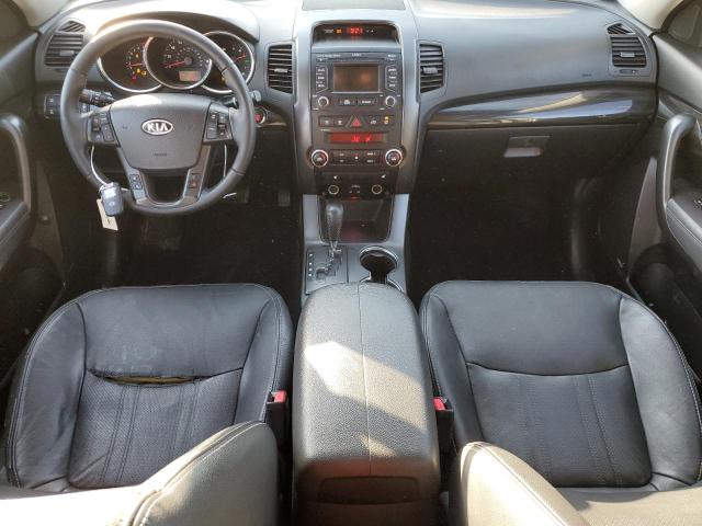 Photo 8 from auction – 2013 KIA SORENTO EX with VIN 5XYKUDA29DG330045
