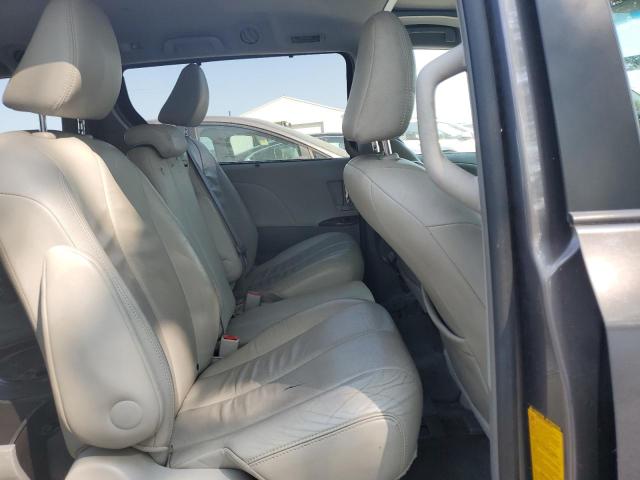 Photo 11 from auction – 2014 TOYOTA SIENNA XLE with VIN 5TDYK3DC2ES431933