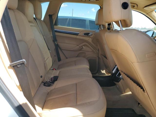 Photo 11 from auction – 2014 PORSCHE CAYENNE with VIN WP1AA2A26ELA06094