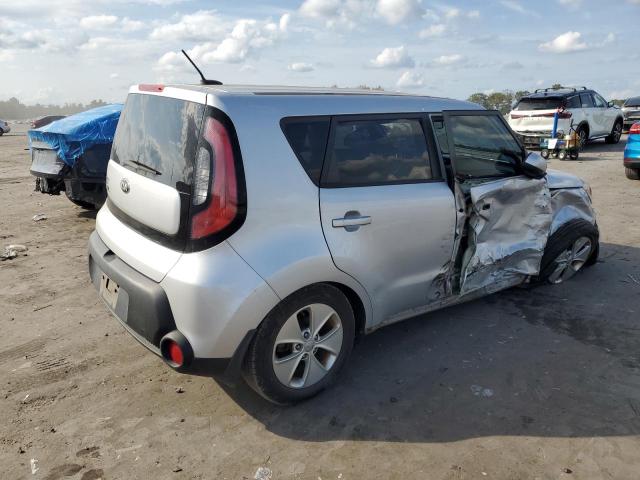 Photo 3 from auction – 2015 KIA SOUL with VIN KNDJN2A21F7750234