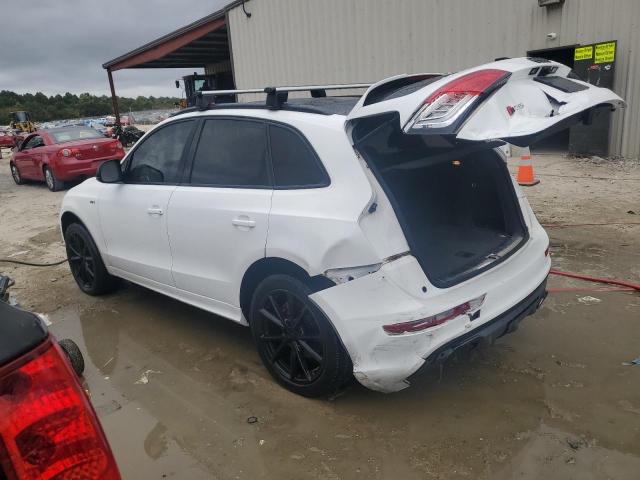 Photo 2 from auction – 2016 AUDI SQ5 PREMIU with VIN WA1CCAFP6GA118759