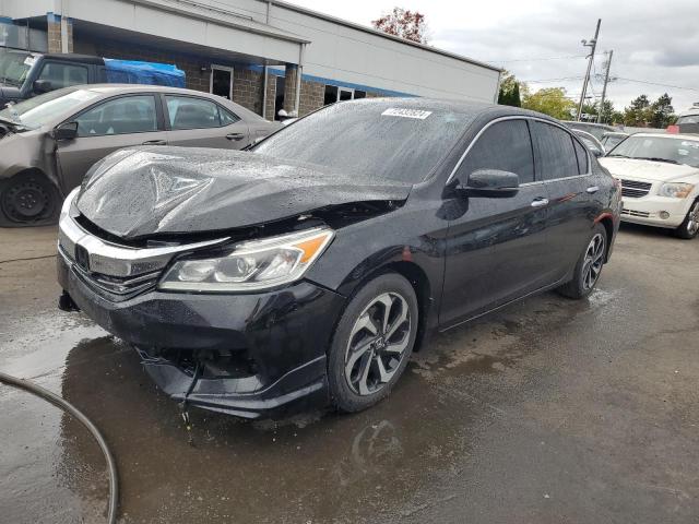 Photo 1 from auction – 2016 HONDA ACCORD EXL with VIN 1HGCR3F82GA034688