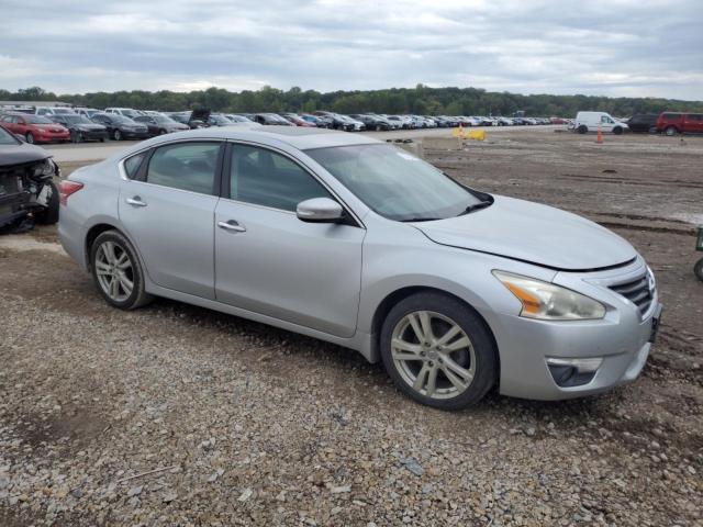 Photo 4 from auction – 2013 NISSAN ALTIMA 3.5 with VIN 1N4BL3AP4DN468650