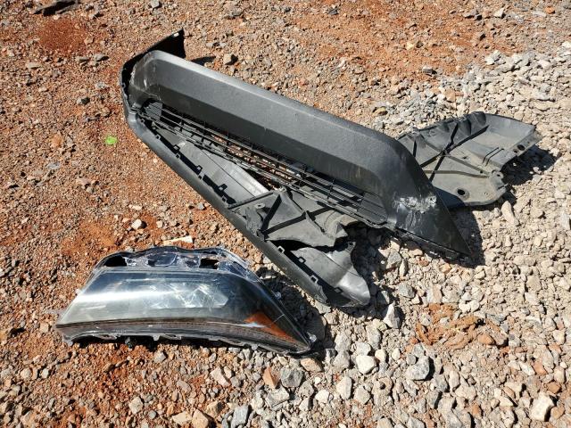 Photo 13 from auction – 2019 TOYOTA RAV4 LE with VIN JTMF1RFV5KD027060