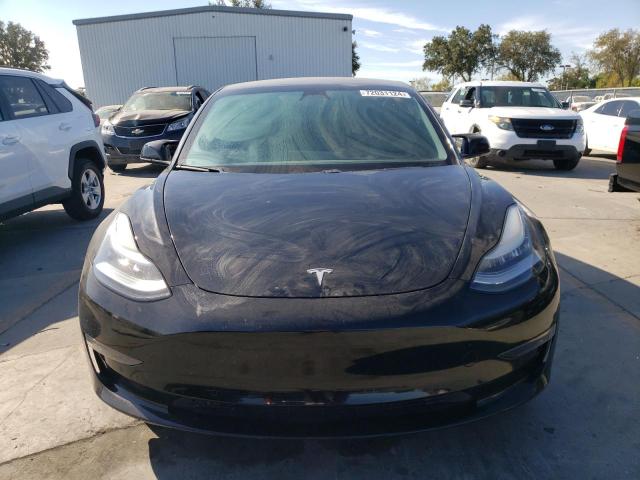 Photo 5 from auction – 2019 TESLA MODEL 3 with VIN 5YJ3E1EB2KF441261