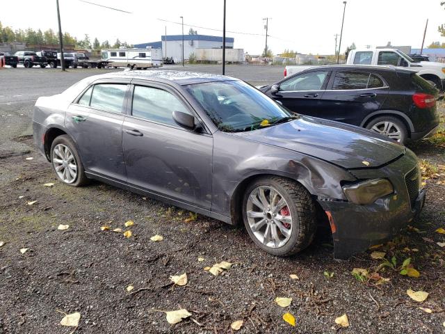 Photo 4 from auction – 2017 CHRYSLER 300 LIMITE with VIN 2C3CCARGXHH527050