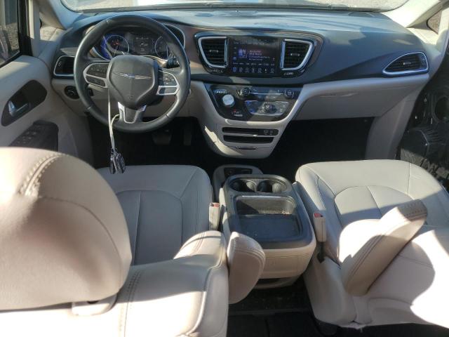 Photo 8 from auction – 2017 CHRYSLER PACIFICA T with VIN 2C4RC1BG1HR512866