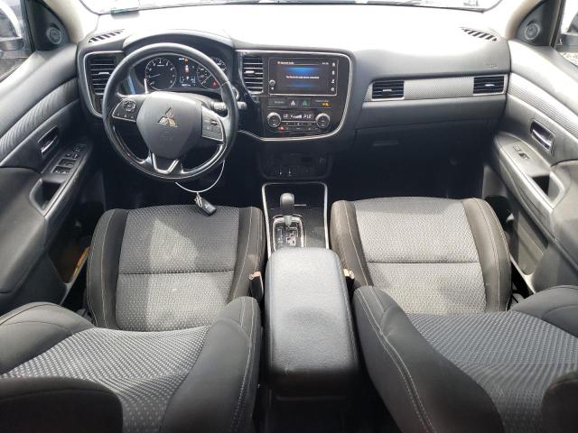 Photo 8 from auction – 2017 MITSUBISHI OUTLANDER with VIN JA4AZ3A32HZ045818