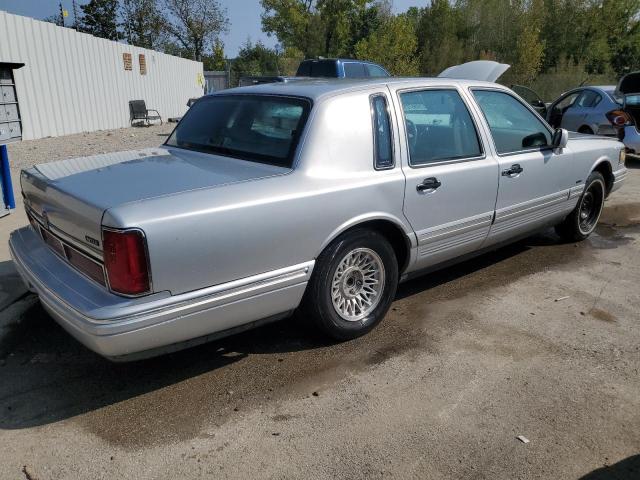 Photo 3 from auction – 1996 LINCOLN TOWN CAR E with VIN 1LNLM81W4TY707168