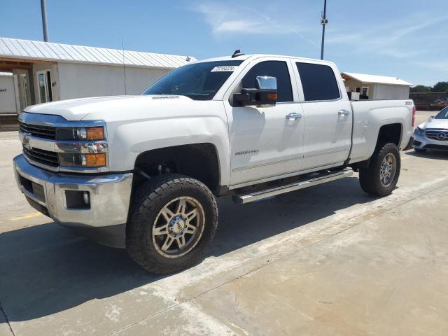 CHEVROLET SILVERADO 2016 with VIN 1GC1KWE86GF199904 - Photo from auction