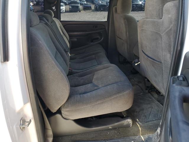 Photo 10 from auction – 2005 CHEVROLET SILVERADO with VIN 1GCHK23225F901896