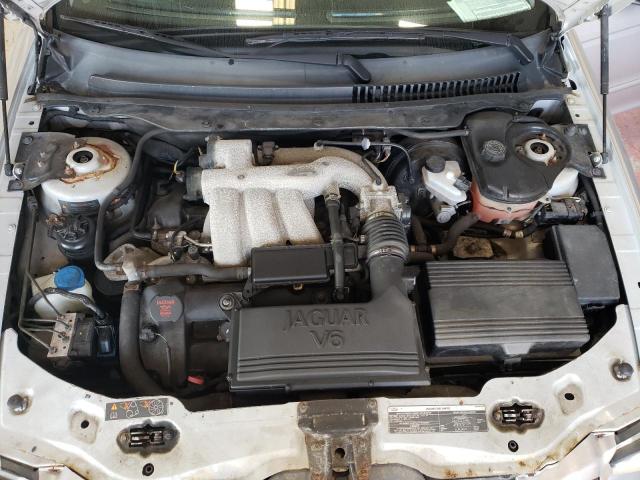 Photo 11 from auction – 2004 JAGUAR XE with VIN SAJEB52D84XE12245
