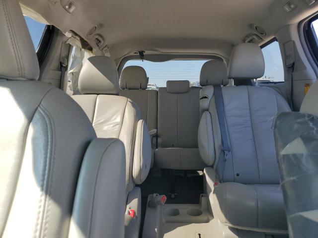 Photo 10 from auction – 2014 TOYOTA SIENNA XLE with VIN 5TDYK3DC7ES456987