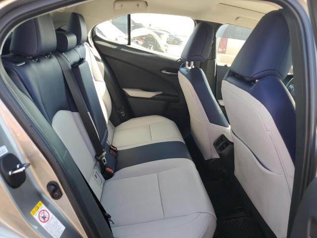 Photo 10 from auction – 2019 LEXUS UX 250H with VIN JTHU9JBH3K2015338