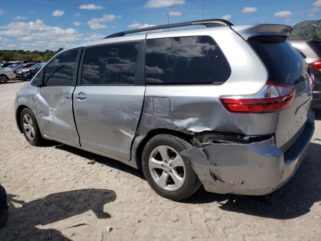Photo 2 from auction – 2015 TOYOTA SIENNA LE with VIN 5TDKK3DC0FS644029