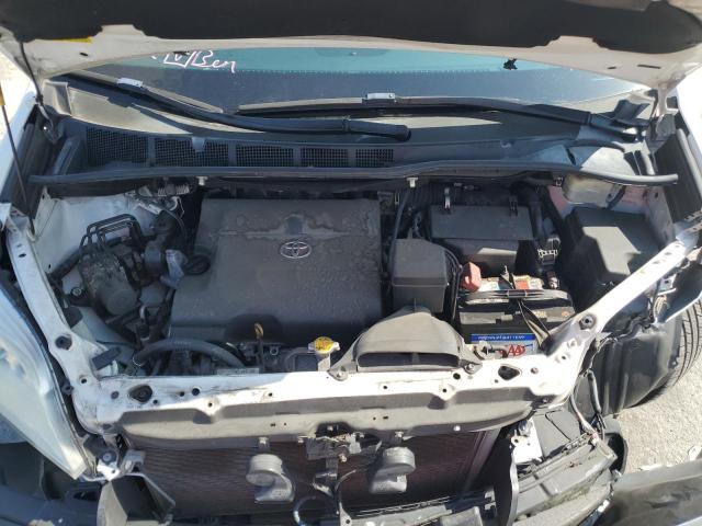 Photo 12 from auction – 2015 TOYOTA SIENNA LE with VIN 5TDKK3DC1FS641267