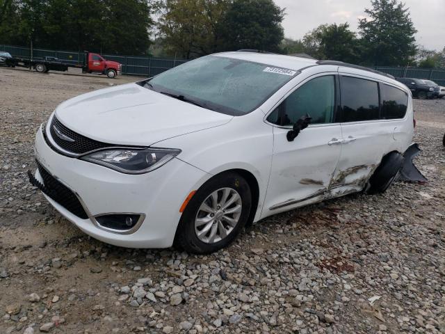 CHRYSLER PACIFICA T 2017 with VIN 2C4RC1BG7HR532720 - Photo from auction
