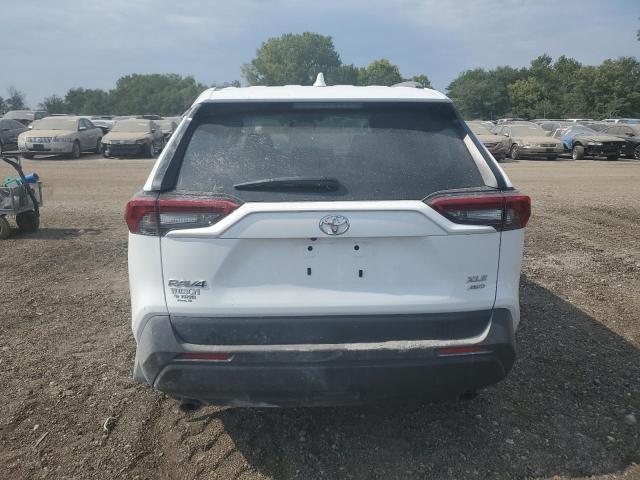 Photo 6 from auction – 2023 TOYOTA RAV4 XLE with VIN 2T3P1RFV3PC391610