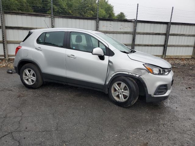 Photo 4 from auction – 2020 CHEVROLET TRAX LS with VIN 3GNCJKSB3LL343775