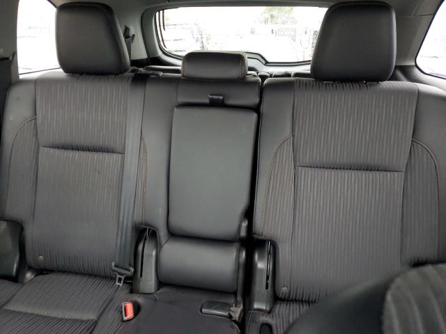 Photo 10 from auction – 2016 TOYOTA HIGHLANDER with VIN 5TDBKRFHXGS297290