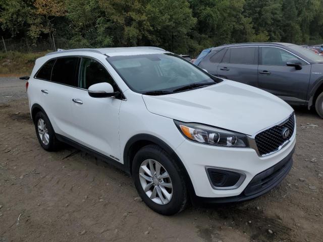 Photo 4 from auction – 2016 KIA SORENTO LX with VIN 5XYPGDA59GG043459