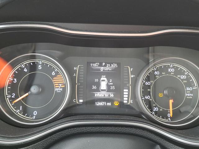 Photo 9 from auction – 2019 JEEP CHEROKEE L with VIN 1C4PJLCB1KD262552