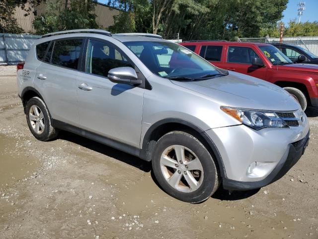 Photo 4 from auction – 2014 TOYOTA RAV4 XLE with VIN 2T3RFREV0EW134590