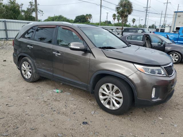 Photo 4 from auction – 2014 KIA SORENTO EX with VIN 5XYKU4A70EG502489