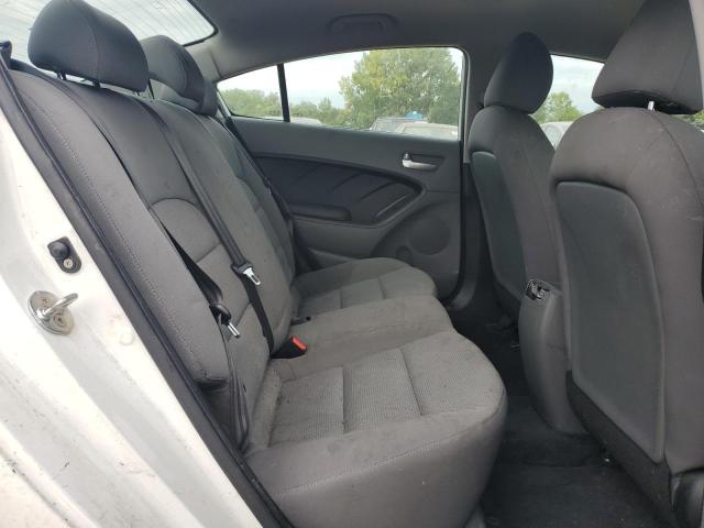 Photo 10 from auction – 2017 KIA FORTE LX with VIN 3KPFK4A79HE063639