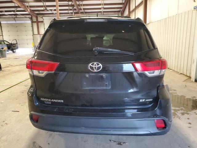 Photo 6 from auction – 2018 TOYOTA HIGHLANDER with VIN 5TDJZRFH6JS891163