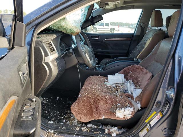 Photo 7 from auction – 2018 TOYOTA HIGHLANDER with VIN 5TDDZRFH0JS856552