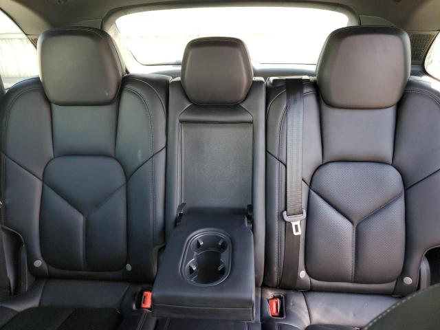 Photo 10 from auction – 2016 PORSCHE CAYENNE with VIN WP1AA2A27GKA11989