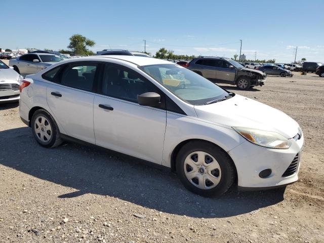 Photo 4 from auction – 2013 FORD FOCUS S with VIN 1FADP3E26DL174612
