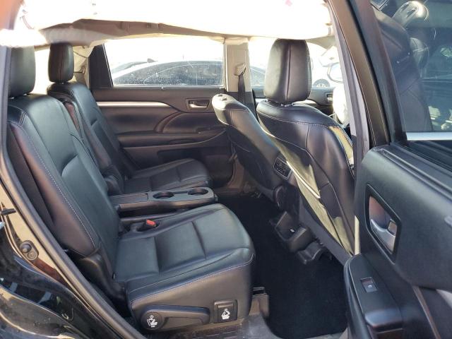 صورة رقم 10 من المزاد - 2017 TOYOTA HIGHLANDER مع VIN 5TDKZRFH7HS211415