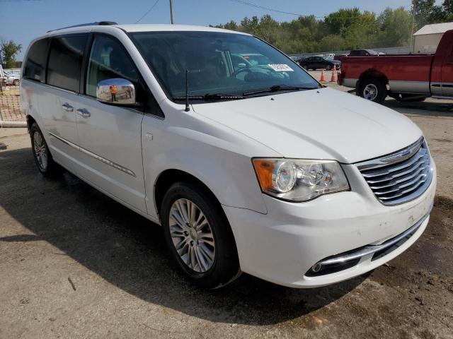 Photo 4 from auction – 2014 CHRYSLER TOWN & COU with VIN 2C4RC1CG1ER224467